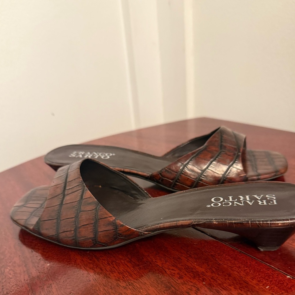 Franco Sarto Leather Mule Croc Embossed Slip On Sandal Brown Women’s Size 71/2M - Picture 4 of 7